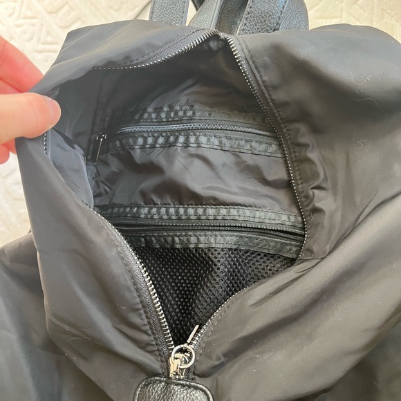 Fabletics Row black backpack - Picture 7 of 9